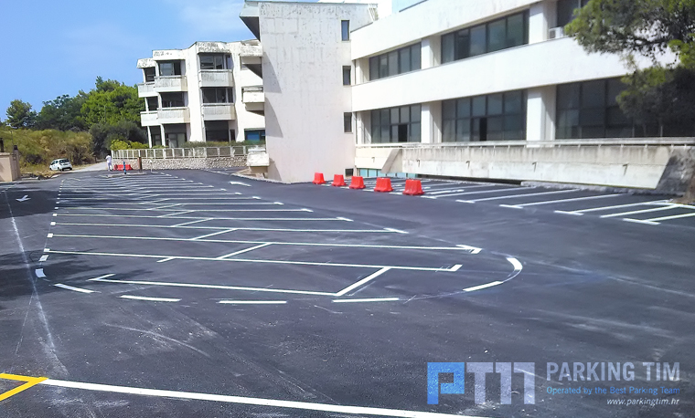 PARKING TIM d.o.o. započeo sa građevinskim radovima te asfaltiranjem novih parkirališnih mjesta u gradu Dubrovniku